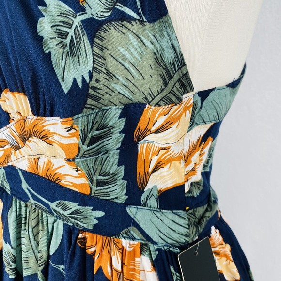 Lulus Sz M Floral Maxi Dress - Picture 5 of 12